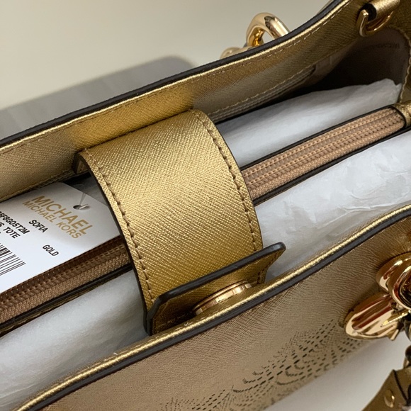 Michael kors bag in gold - Picture 3 of 4